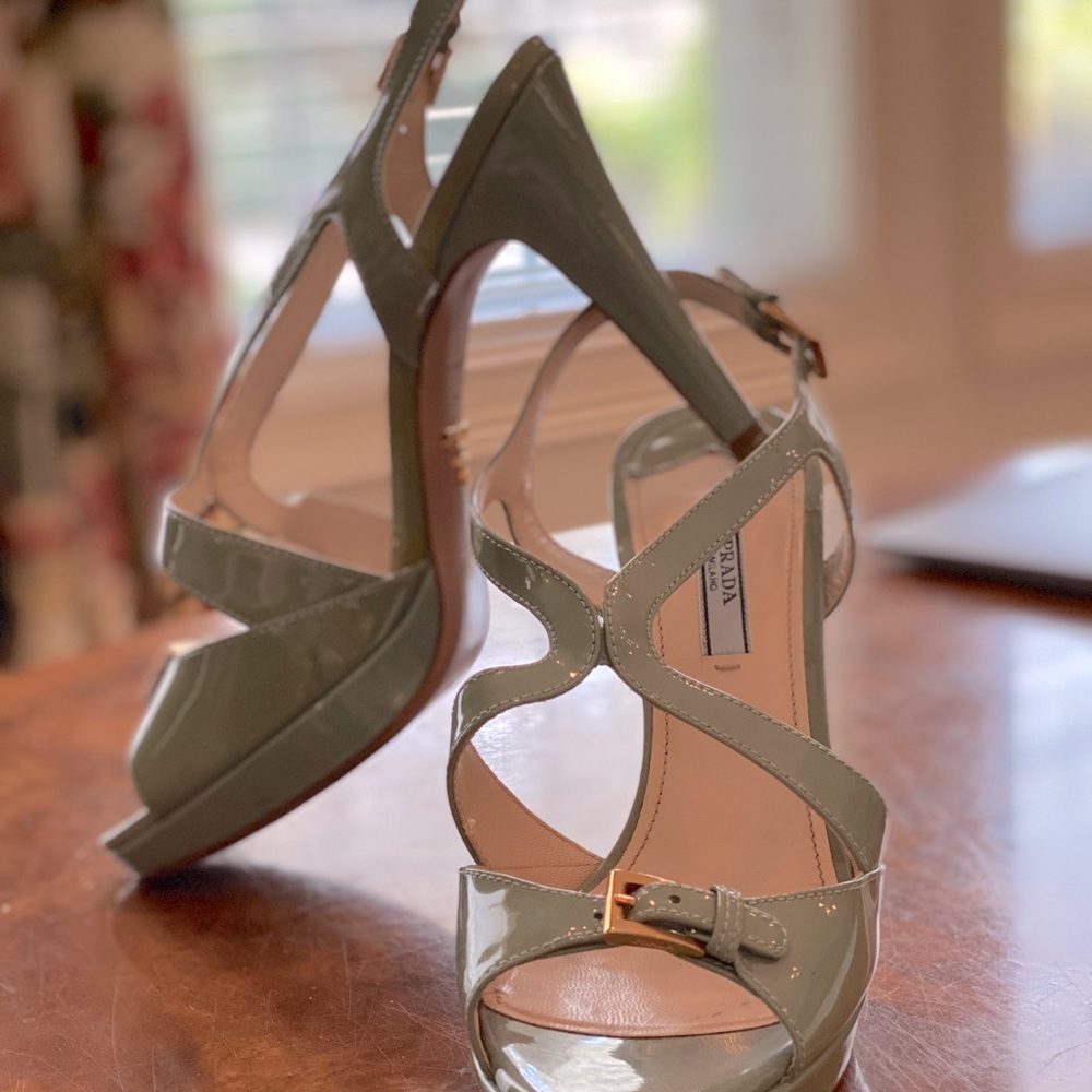 PRADA aqua sandals 39